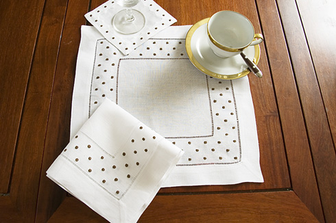 Square Linen Placemat. Chocolate colored Polka Dots. 14"square. - Click Image to Close